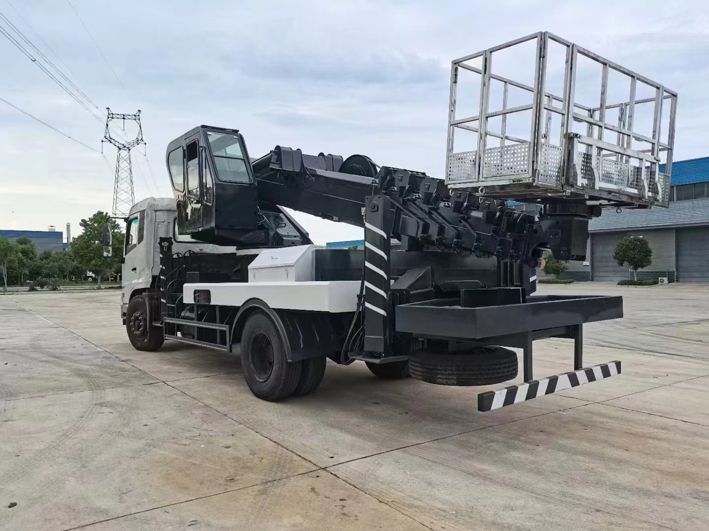 國六東風天錦45米高空作業車圖片