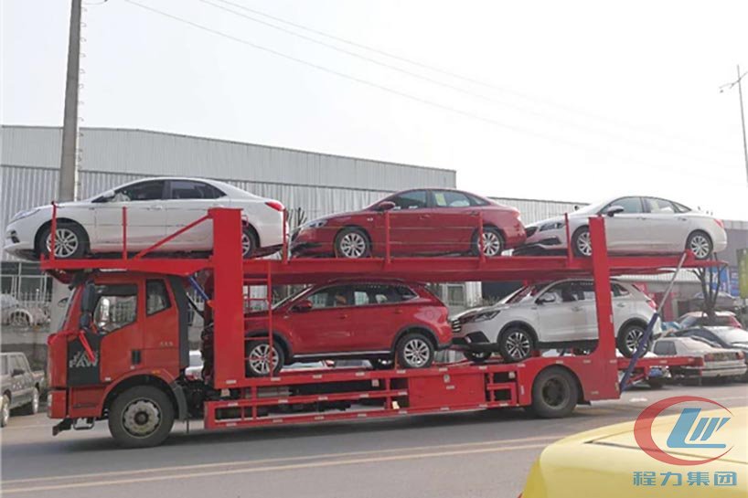 解放J6單橋車輛運輸車（轎運車）220馬力側面圖